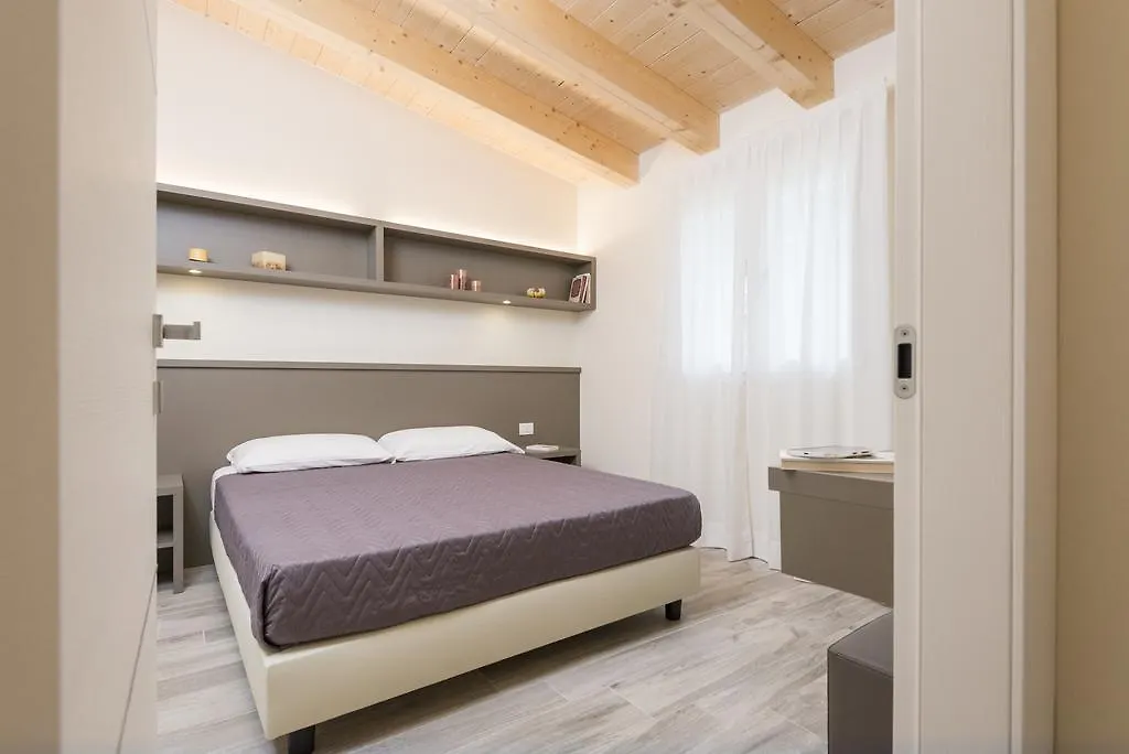 Oasimaremma Village Scarlino 3*,
